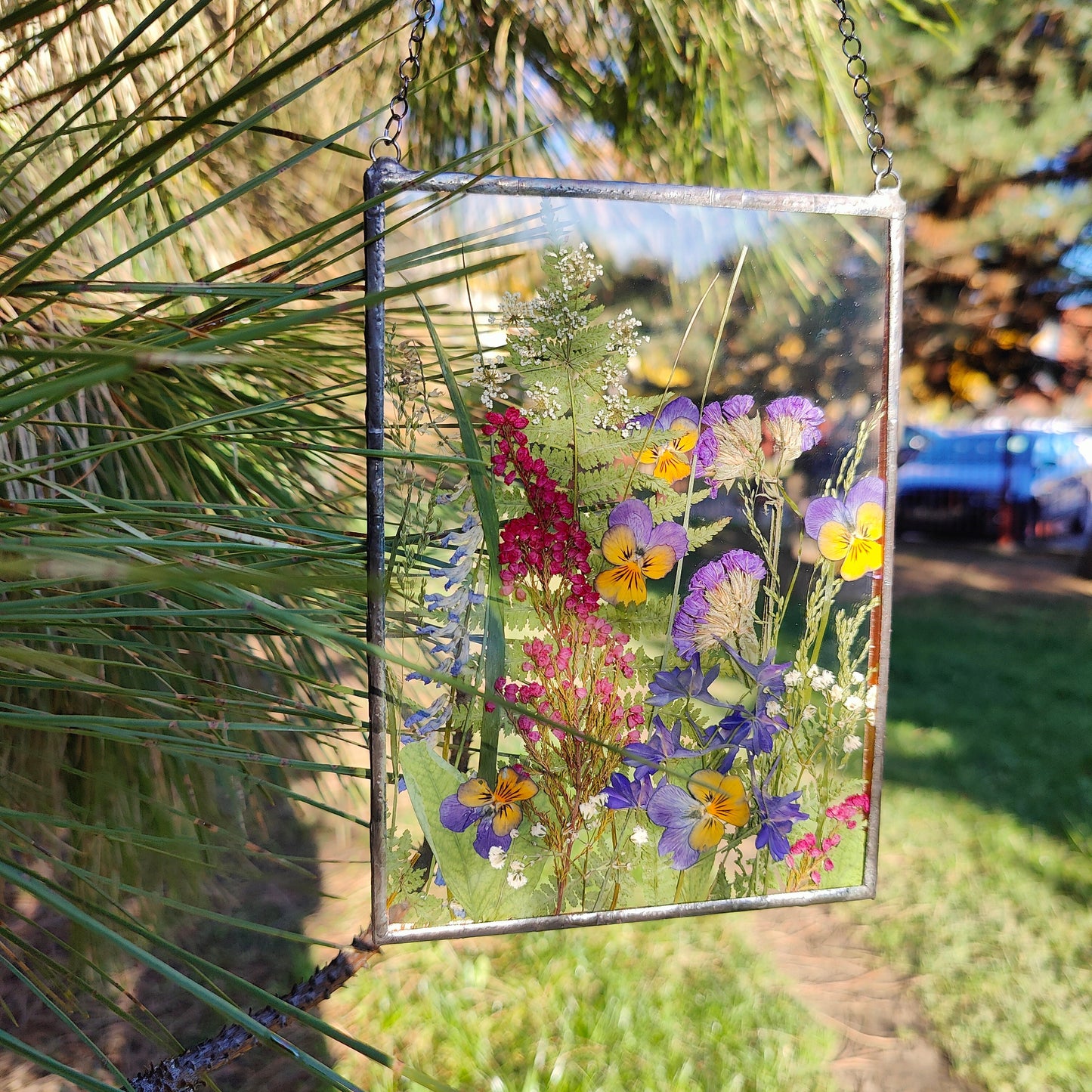 Pressed Heather and Viola Herbarium Frame | Handmade Dried Flower Art | Nature-Pressed Floating Frame | Stained Glass Wall Decor Gift for Women