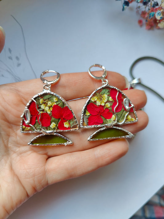 Earrings handmade Hydrangea and Forest Flowers | Stained Glass Earrings with Pressed Flowers in Red and green Tones